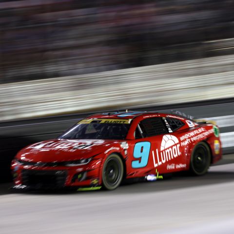Fan-favorite Chase Elliott (9) is looking for a Bristol victory in the Food City 500.