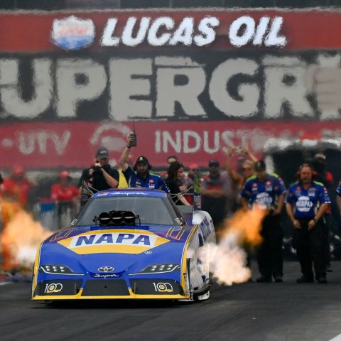 Eight-time Bristol Dragway winner Ron Capps will be one of the stars featured in the Super Grip NHRA Thunder Valley Nationals June 12-14.
