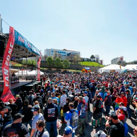 One of the best places to be for fans is at the BMS Fan Zone. There's all kinds of interactive adventures awaiting. You can also enjoy live driver interviews and music from the Food City Fan Zone Stage, located in the Fan Zone.