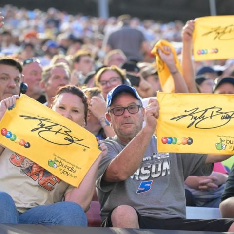 Fans received "Rowdy" towels to celebrate Kyle on Lap 18.