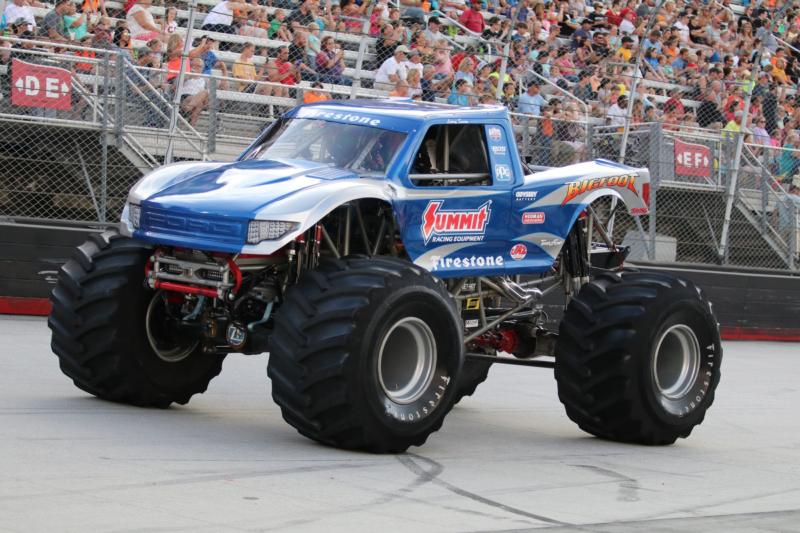 Monster Truck Madness