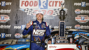 Kyle Busch Wins Food City 300