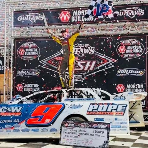 Devin Moran won the $25,000 World of Outlaws Morton Buildings Late Model victory Sunday at Bristol Motor Speedway.