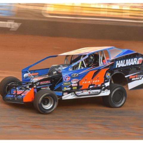 NASCAR Truck Series regular Stewart Friesen had one of the fastest Super DIRTcar Big Block Modifieds during Thursday's practice sessions during the World of Outlaws Bristol Throwdown.