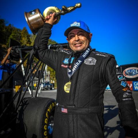 California Top Fuel racer Mike Salinas scored his second straight NHRA Thunder Valley Nationals win in his third consecutive Bristol Dragway final round appearance Sunday in the NHRA Camping World Drag Racing Series event.