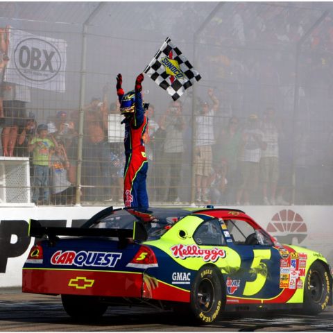 Kyle Busch raced to victory in the 2007 Food City 500, which was also the historic debut of NASCAR's Car of Tomorrow. The voting panel picked his race as moment No. 12 on the list.