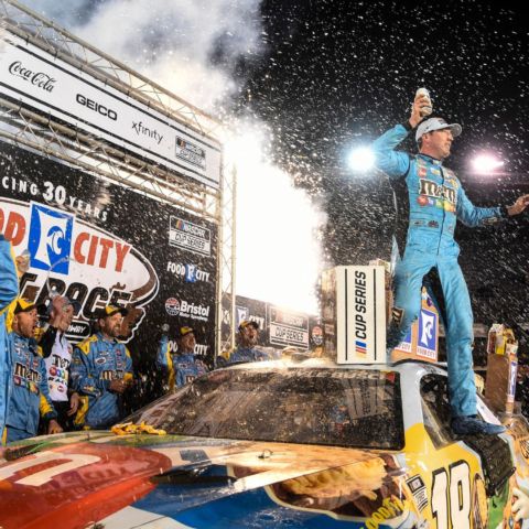 Kyle Busch hopes to return to Bristol's iconic Victory Lane on April 9 when he takes to the dirt-covered BMS to defend his title in the Food City Dirt Race.