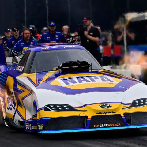Ron Capps captured his seventh Bristol victory in Funny Car in Sunday's NHRA Thunder Valley Nationals, also his second Bristol victory in a row.