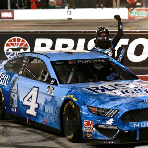 Kevin Harvick raised his fist in the air after winning the 2020 Night Race at Bristol.