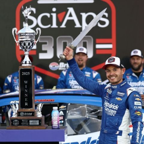 Defending Cup Series champion Kyle Larson is returning to Bristol Motor Speedway to defend his O'Reilly Auto Parts Series victory from one year ago.