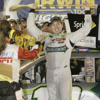 10 Night Race Moments Thumbnail